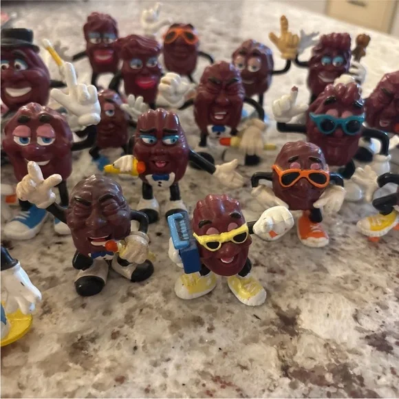 Vintage 1987-1988 The California Raisins PVC Figures Lot